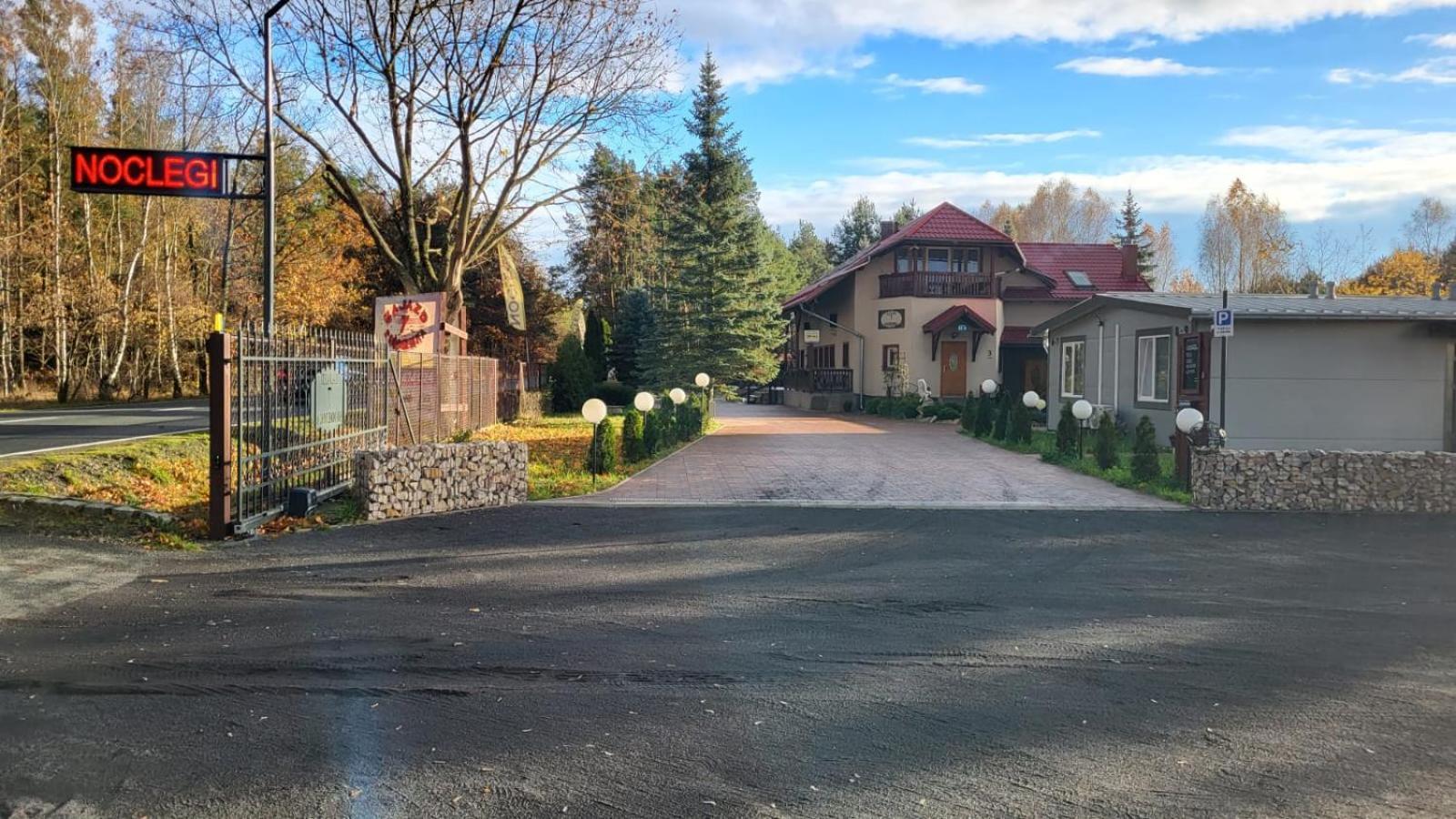 Zajazd Siodemka Stary Wegliniec Bagian luar foto